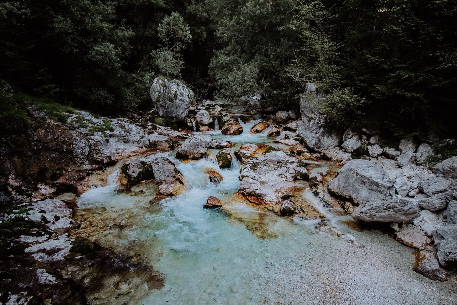 Wandern in Slowenien: 85 Kilometer durch das atemberaubende Soca Tal