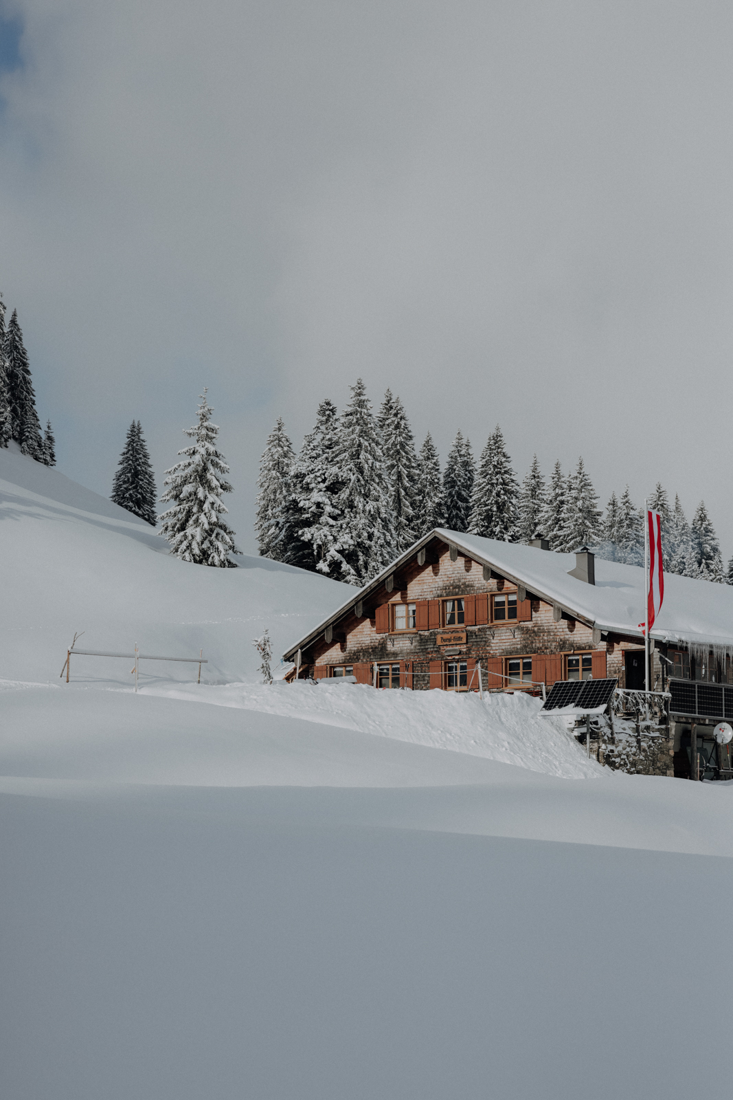 Bregenzerwald Winter Burgl-Hütte