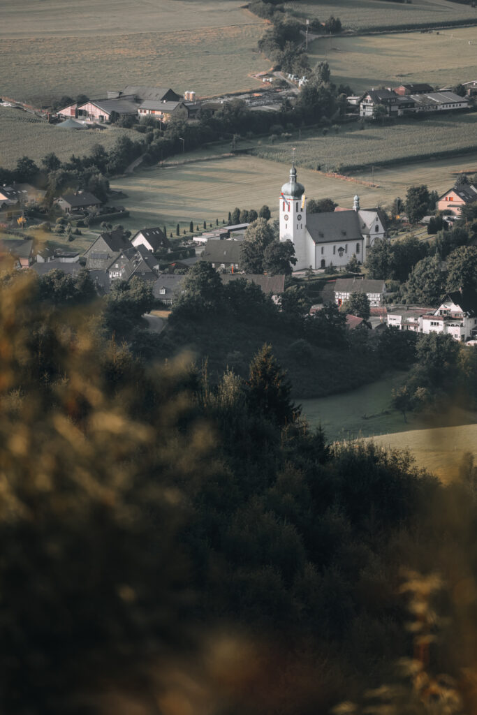 Wandern im Sauerland Weilenscheid Rundwanderung Halberbracht