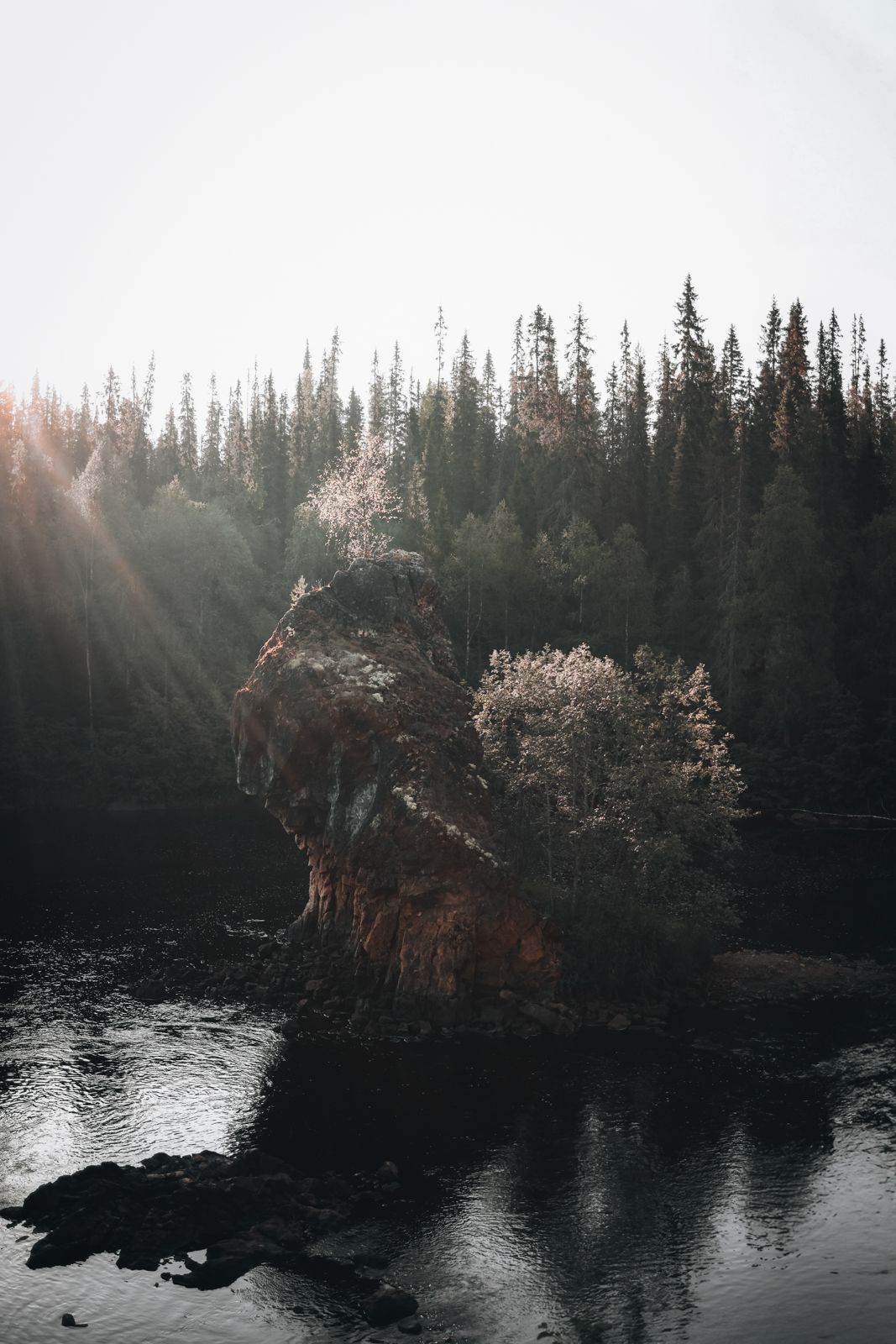 Karhunkierros Finnland Rupakivi
