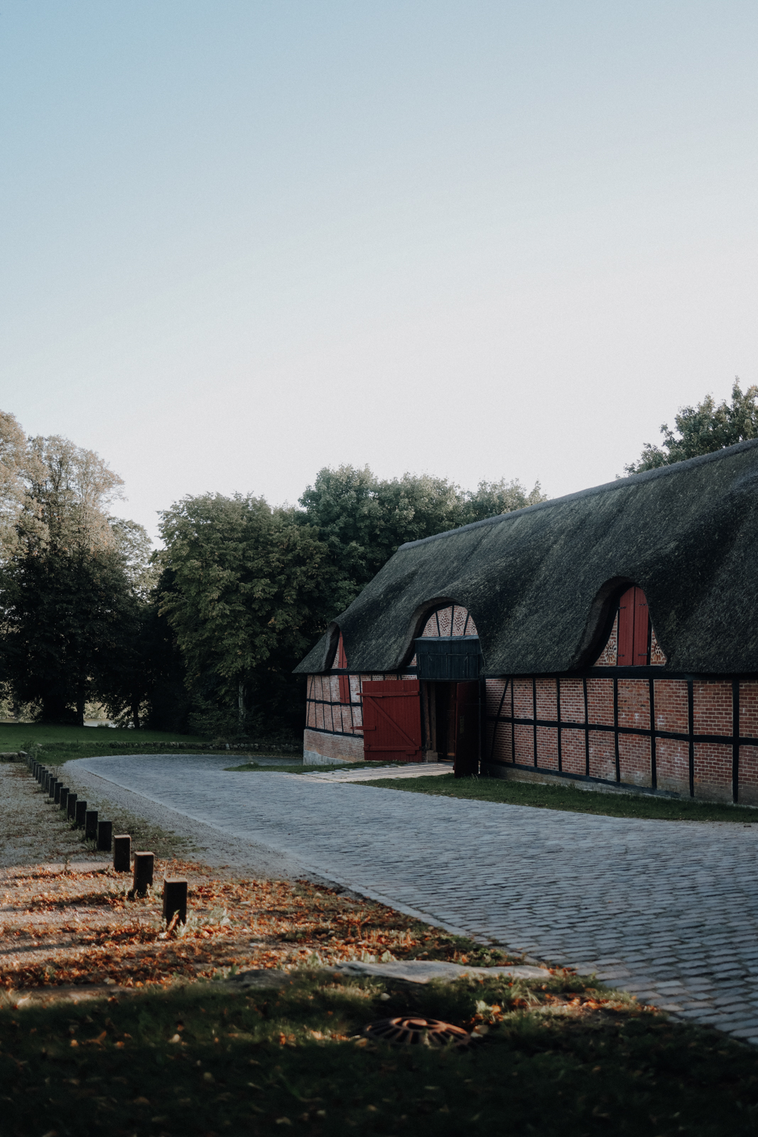 De Fem Halder, Dollerup Bakker, Hald Hovegard