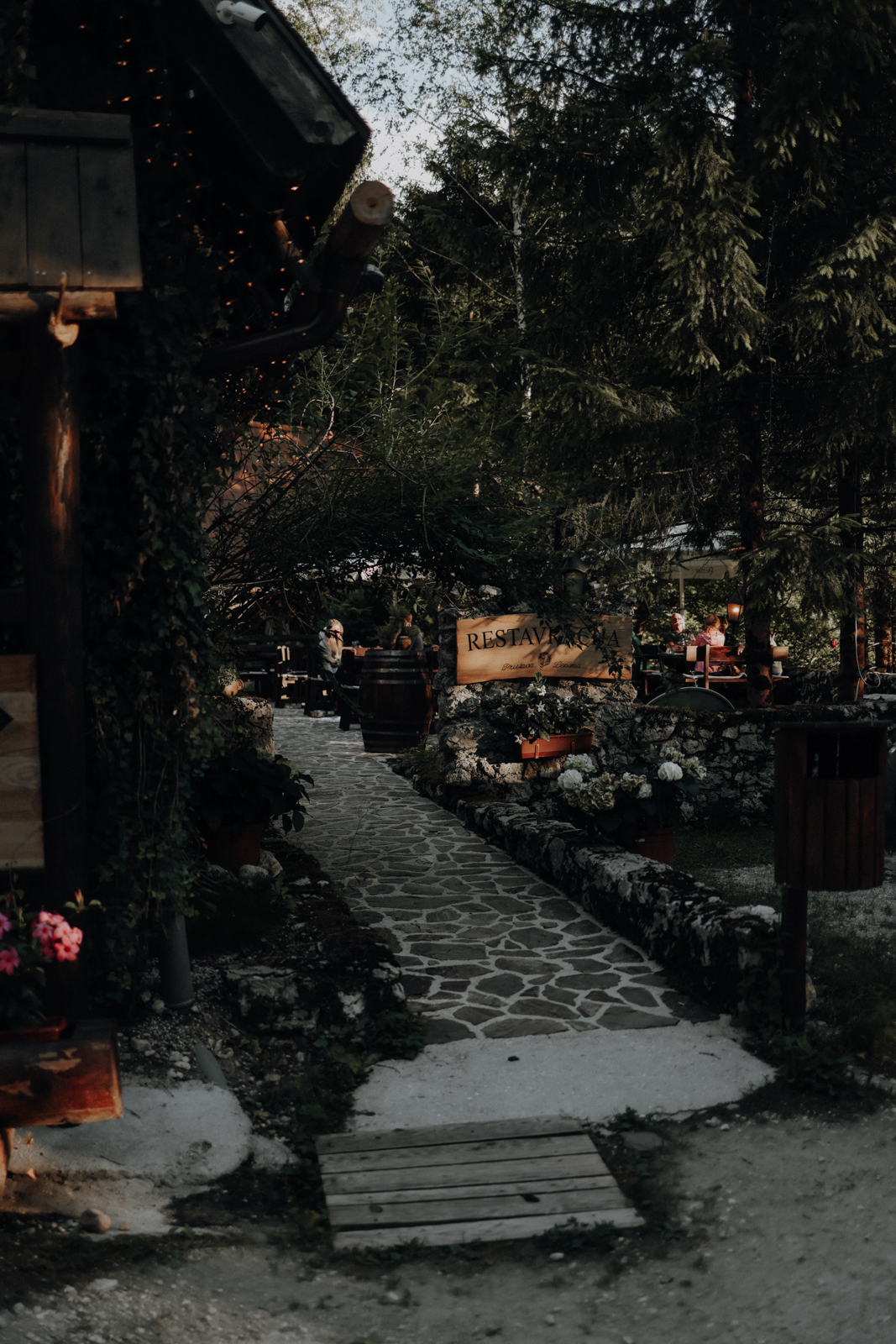 Soca Tal Restaurant pristava Lepena